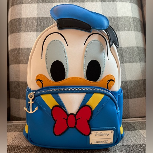 Loungefly Disney Donald Duck Backpack - Picture 3 of 6